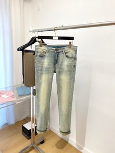 Men jeans v designer topp original high-end män anpassade mode smala små raka jeans l