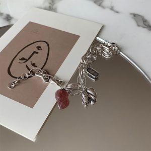 Pulseira é espanhola Bracelet vintage do antigo morango Crystal Elephant Bracelet Feltuna Pingente Fashion Designer Sênior Primeiro Acessórios