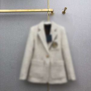 Mały zapach klasyczny w stylu akademii szorstki tweedowy płaszcz z metalowym dekoracją burzą haftowaną wełnę