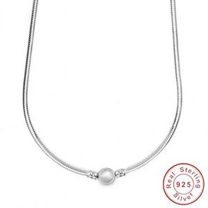 Pendanthalsband Hot Selling Original 925 Sterlsilver Halsband med hinkspännen Snake Chain Halsband för fashionabla pärl Charm DIY -smycken Making J240516