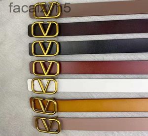 مصمم أحزمة جديد Men039S Vbuckle Belt Fashion متعدد الاستخدامات تنورة تنورة ديكورت Simple Belt1etl3276050