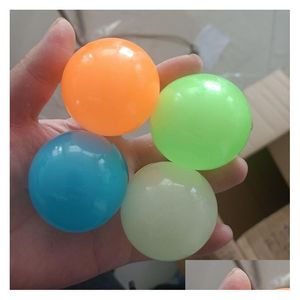 Dekompresyon oyuncak çocuk oyuncakları tavan ışıltılı top parıltısı karanlık squishy anti -balls gerilebilir yumuşak sıkma adt parti hediye drop del ot9fl