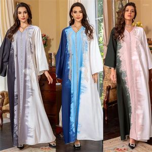 Etniska kläder med pärlor med broderi Abaya för kvinnor muslimska Dubai Turkiet Kaftan Eid Mubarak Islamiska Jalabiya Marocain Robe Ramadan klänning