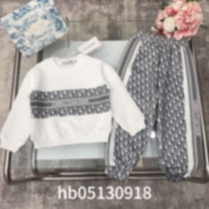 Women's T-shirt Early Autumn Boys' Fashion Set Pullover Sweater Pants Casual Sports Style