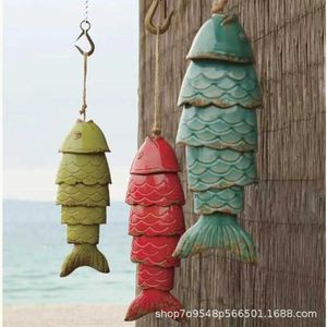 Dekorativa föremål Figurer Ny Fish Wind Chime Color Koi Metal Crafts Outdoor Eaves Pendant H240517