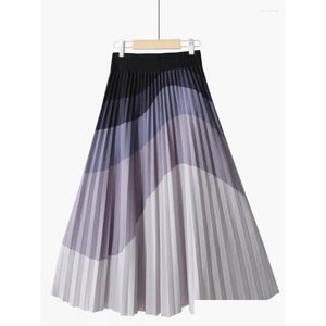 スカートファッション勾配女性のためのファッショングラディエントプリーツスカート2023春夏韓国