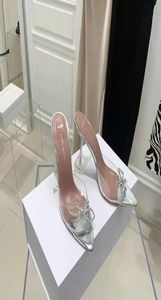 Amina MuaddiファッションシーズンシューズイタリアRosie Glass Slippers Mules透明PVCホワイトクリスタルボウサンダルTDA2199997