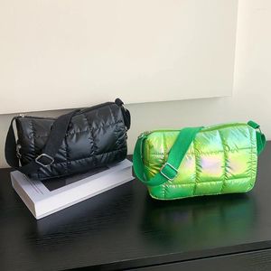 Väska mode kvinnor handväskor quiltade check vinter damer shopper casual axel nylon messenger väskor rese handväska tote