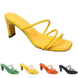 Высокие каблуки Slippers Sandals Women Fashion Shoes Gai Тройная белая черная красная желто -зеленая коричневая Color65 Тренда 627 65 D C2A5