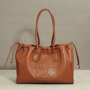 Internet famous Triumphal Arch capacity soft drawstring tote 2024 autumn/winter new French casual leather large bag