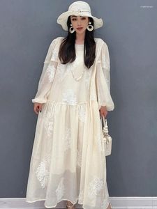 Vestidos casuais Qing mo primavera verão vestido bordado branco mangas bolhas frances