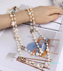 New fashion luxury designer elegant beauul flowers white pearls long chain sweater statement necklace for woman2212364
