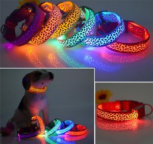 Coloração sólida banda de nylon cão led led de colarinho piscando iluminação up colar de LED ajustável s m l xl várias cores b4998960161