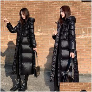 女性のダウンパーカスレディースブラックグロッシーパーカーコートファッションファッション冬のフード付きゆるい長いジャケット女性風の雨プルーフ暖かいdh9ma