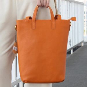 Bag topphandtag påsar naturliga kohude handväskor kvinnor axel retro stor crossbody kvinnlig äkta läder shopping arbete totes