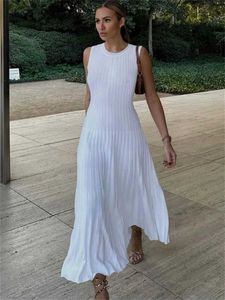 Pist elbiseleri Tossy Towwear Beyaz Gündelik Uzun Elbise Kadınlar İçin Yavaşsız Yüksek Bel İnce Scless Gevşek Elbise Katı Temel Bayanlar Maxi Elbise T240518