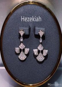 Hezekiah 925 Tremella Needle Luxury Earrings French Quality Lady039s Party Earrings Dance Party Lady of Fame Wedding Bridal Ear5403236