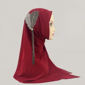 Tamulos de folha de roupas étnicas Uma peça amira hijab mulheres muçulmanas, enrolar o xale puxar pronto para usar hijabs Islam niab instantânea escalada na cabeça