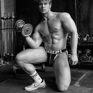 Pump thong for men, revealing lifting buttocks, gay, no take off, fun underwear, gay trendy pants