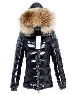 冬のジャケットの女性本物の毛皮のコートパーカスダックダウンライニングコートラクーンカラーウォームブラックストリートウェア1826160
