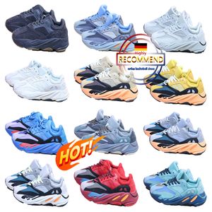 Designer de luxo tênis de corrida homens tênis esportes casuais homem mulheres chaussures runner clássicos preto onyx osso branco aço cinza ao ar livre