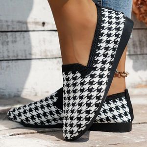 Casual Shoes Flat Single Women 2024 Autumn Thousand Bird Lattice Cloth en slip-on mjuk enda stor storlek kvinnor