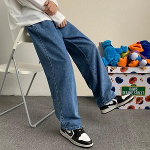 Streetwear workowane dżinsy mężczyźni Koreańska moda luźna prosta szeroka nogi spodnie męskie ubranie czarny jasnoniebieski 240513