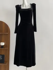 Casual klänningar mode kvinnor elegant sammet klänning vintage smal bodycon solid fest aftonklubb svart kvinnlig lång mantel