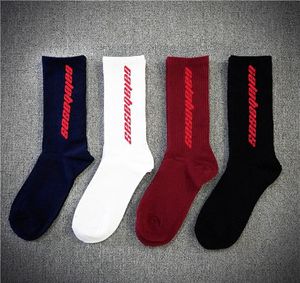 Embroidered Socks Ins Men Fashion Streetwear Socks Knitted Cotton Male Female Long Socks8245003