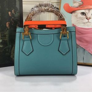 2024 Designer Diana Totes Bag Women Luxurys Bambu Tygväskor Mens Shoppingväska Handväskor Crossbody Axel Bag Wallet Clutch Woman Purse