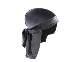 Durag velutum pirat hårhuven med lång svans Hip Hop Velvet Hats Skull Cycling Cap för vuxna män Kvinnor Solid Color Chemo Hat7827534