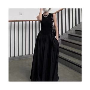 デザイナードレス女性ドレスファッションミニマリストベストノースリーブロングスカートレタープリント夏の長いスカートエレガントな気質ブラックスリムフィットアーバンレディースドレス