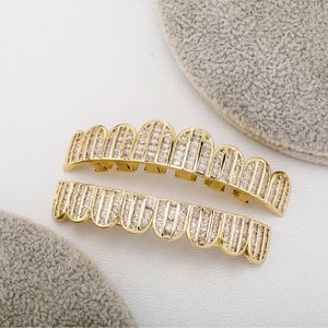 Cubico zircone in argento in argento placcato ghiacciato cz cima denti grillz tappi per la griglia del fondo set da uomo da donna griglie da vampiro accessori pick punk accessori per uomini hiphop gioielli