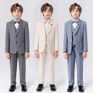 Set di abbigliamento per bambini primavera e set autunno giacche da ragazzi pantaloni arco abbigliamento per bambini feste di nozze per la festa di performance per le performance foto di abbigliamento Q240517