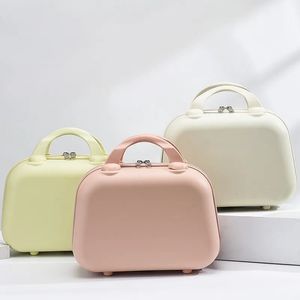 Cute Makeup Case Ultralight Hard Holder Portable Storage Box Gift Bag Contrast Color Handheld Luggage Small Package Purse 240517