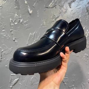 Man Fashion Derby Shoes Round Toe Men Dress Shoe Rubber Sole Male Genuine Leather Party Shoe