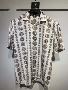 メンズファッションフラワータイガープリントシャツカジュアルボタンダウン半袖ハワイアンシャツスーツサマービーチデザイナードレスシャツM-3XL QQW7