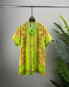 2 LUXURY Designers Shirts Men039s Fashion Tiger Letter V silk bowling shirt Casual Shirts Men Slim Fit Short Sleeve Dress Shirt3893972