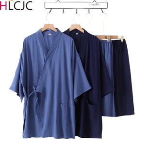 Lato 2pcs w stylu japońskim Mężczyźni Rayon Cienkie Zestawy odzieży Solid Kimono Cotton Parowanie zużycie piżamów Zestaw koszuli szlaftopowej 240518