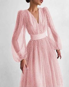 Sukienki z pasa startowego Eleganckie szyfonowe kropki siatka damska sukienka imprezowa dp v-deck długość latarnia sukienki wieczorne sukienki mody mody midi vestidos szaty t240518