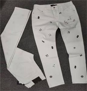 Luxurys Designer Mens Jeans Thin Design White Men Denim Zipper Wrinkle Off Vintage Pants Fashion Slimleg Motorcycle Biker Jean Tr1498834