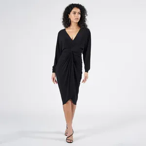 Party Dresses Women's Cocktail 2024 Black Spandex Sheath Short Gowns Knee Length V Neck Long Sleeves Birthday