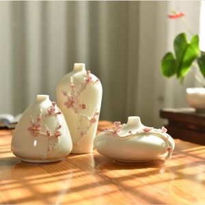 Vases Chinese Simple Flower Exquisitely Carved Plum Ceramic 3D Desk Ornaments Living Room Wine Cabinet Home Decoration