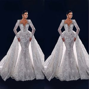 Crystal Mermaid Wedding Dresses Diamond Bridal Bowns Löstagbart tåg Illusion Långärmad pärlor Tåg Tåg Robe