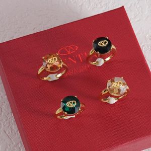 New Glamour ring fashion luxury brand designer wedding party Christmas Gift Quality Box