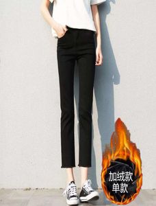 Black Winter Jeans Women039S Velvet Straight Pants 2020 Ny hög midja mångsidig lös mager capris5126972