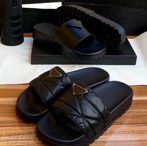 مصمم الرغوة تسمان Slippers الأزياء Classic Woman Platform Sandal Flat Mule Slide Luxury Slide for Womens Pool Pillow Slide Leather Beach Shoe Dhgate مع حجم الصندوق 35-41