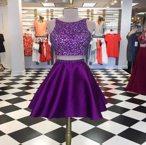 2022 SEXY PURPLE CRYSTAL BODICE 2 PIECH KORT Billiga Homecoming Prom -klänningar med dragkedja tillbaka för Girl A Line Satin Graduation Cock2075154