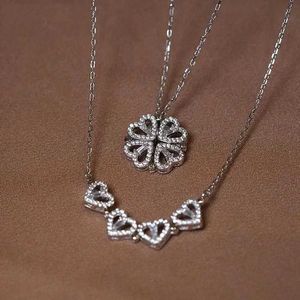 Pendant Necklaces Heart shaped four leaf three leaf pendant necklace silver and gold jewelry zirconia womens love kravik chain gift open chocolate jewelry J240516