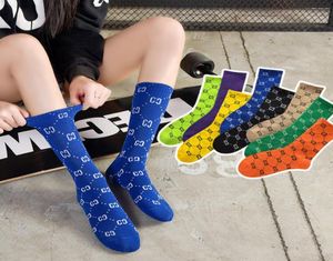 9color Brand Designer Socks роскошные классические буквы вышив